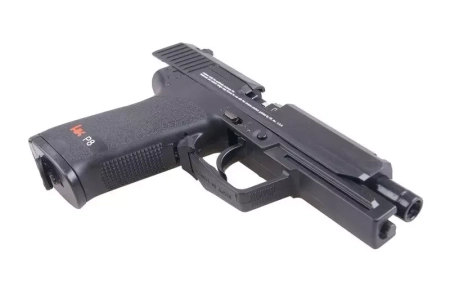 Replika pistoletu H&K USP P8 (CO2)