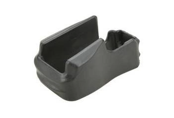 Antypoślizgowa nakładka na gniazdo magazynka