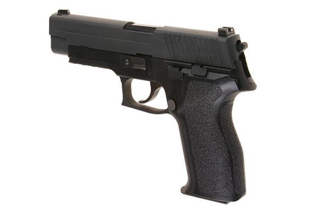 Replika pistoletu E2