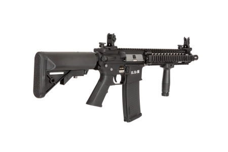 Replika karabinka Specna Arms Daniel Defense® MK18 SA-E19 EDGE™ HAL2 ™ Czarna