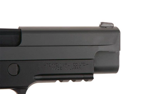 Replika pistoletu E2