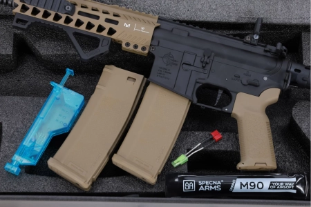 Karabinek ASG Specna Arms RRA SA-E17 EDGE™ HAL 2 Light Ops Stock Gen. 2 Half-Tan