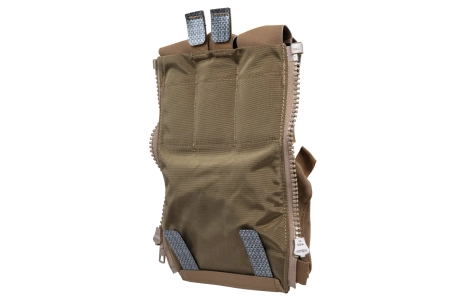 Panel szturmowy V5 PC z ładownicami pistoletowymi Wosport Coyote Brown