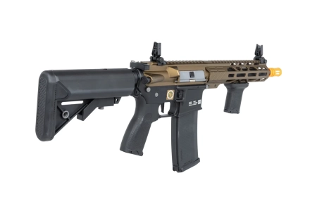 Karabinek ASG Specna Arms RRA SA-E25 HAL ETU™ Chaos Bronze z pomarańczowym urządzeniem wylotowym