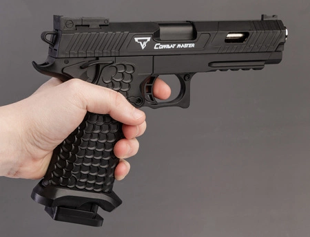 Replika sprężynowa pistoletu Q7