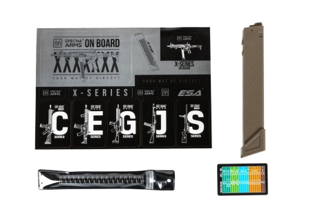 Pistolet maszynowy ASG Specna Arms SA-FX02 FLEX™ HAL ETU Half-Tan z pomarańczowym urządzeniem wylotowym