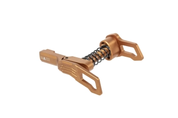 Aluminiowy zwalniacz magazynka Maxx Model Advanced typu B do replik MTW M4 Flat Dark Earth