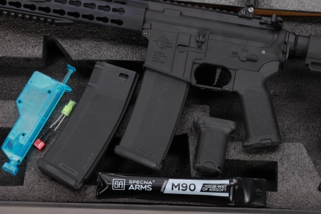 Karabinek ASG Specna Arms RRA SA-E07 EDGE™ HAL 2 ETU Light Ops Stock Gen. 2 Czarny