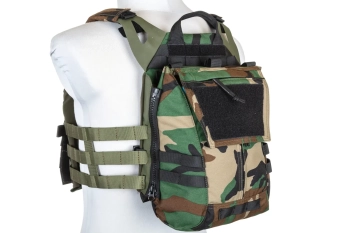 Kamizelka taktyczna Specna Arms Tactical typu Plate Carrier z panelem szturmowym Woodland