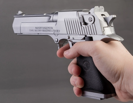 Replika sprężynowa pistoletu P3-2