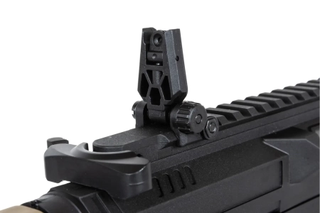 Pistolet maszynowy ASG Specna Arms SA-FX02 FLEX™ HAL ETU Half-Tan z pomarańczowym urządzeniem wylotowym