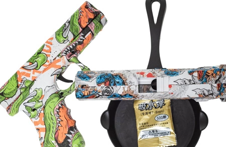 Dwa pistolety sprężynowe na żelowe kulki - dino