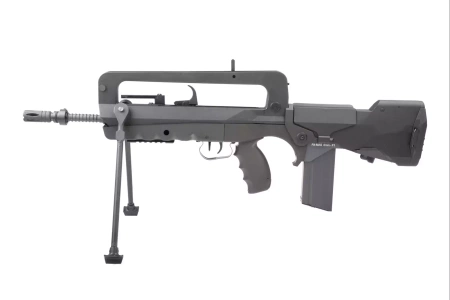 Replika karabinu FAMAS F1