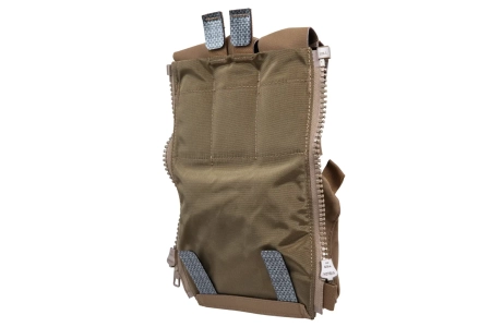 Panel szturmowy V5 PC z ładownicami pistoletowymi Wosport Coyote Brown