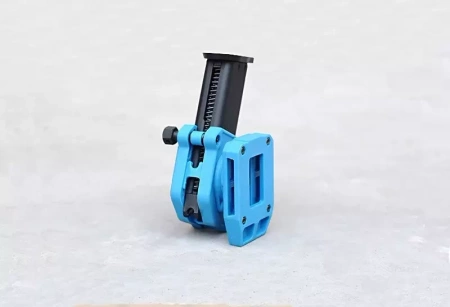 Wielopozycyjna, szybka ładownica na magazynek pistoletowy - niebieska