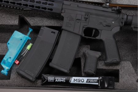 Karabinek ASG Specna Arms RRA SA-E07 EDGE™ HAL 2 ETU Light Ops Stock Gen. 2 Czarny